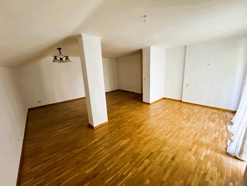 Продаж будинку 10 кімнат, 697.23 m², 3 поверхи. 28, Pasternik , Krakow. 